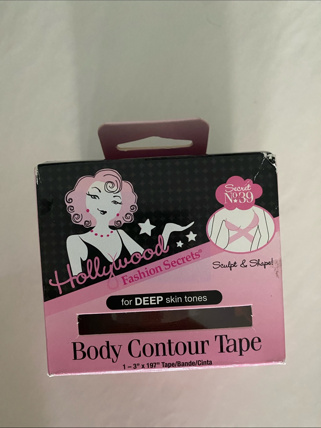 Hollywood Fashion Secrets Lift And Volume Tape  Pink Packaging